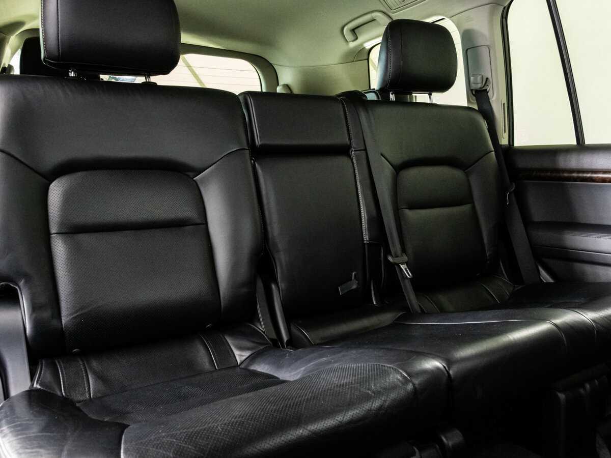 Toyota Land Cruiser 2012 года с пробегом. Фото: #19