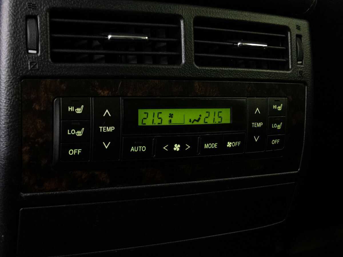 Toyota Land Cruiser 2012 года с пробегом. Фото: #21