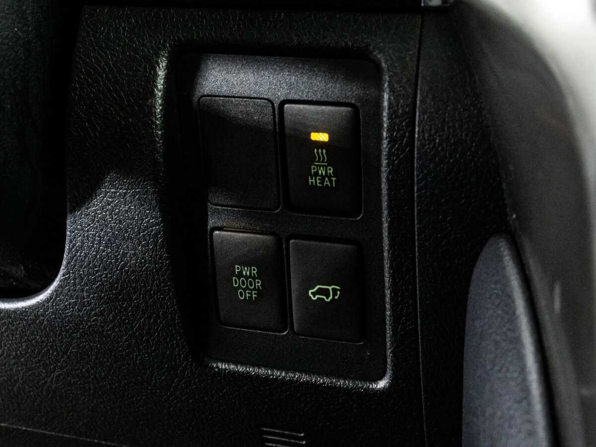 Toyota Land Cruiser 2012 года с пробегом. Фото: #24