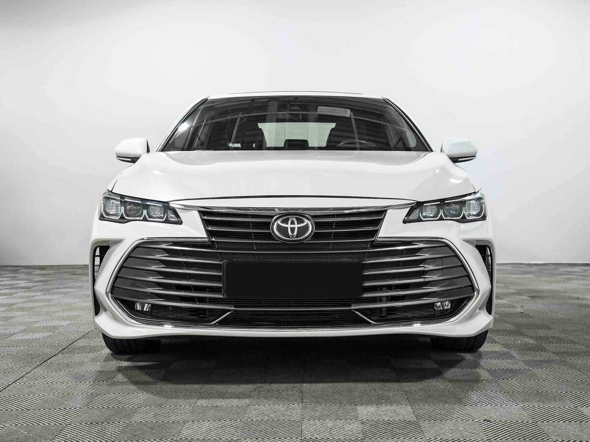 Toyota Avalon 2021 года с пробегом. Фото: #1