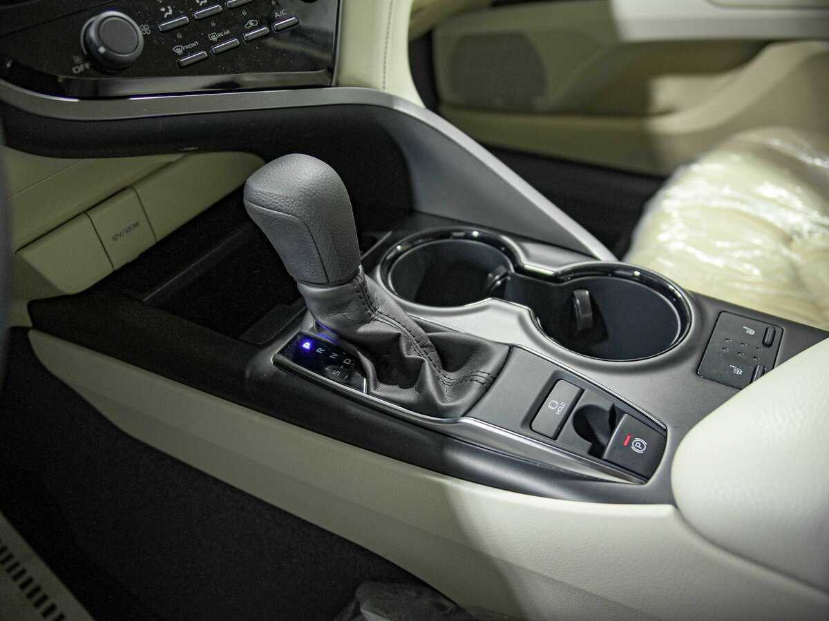 Toyota Camry 2023 года с пробегом. Фото: #10