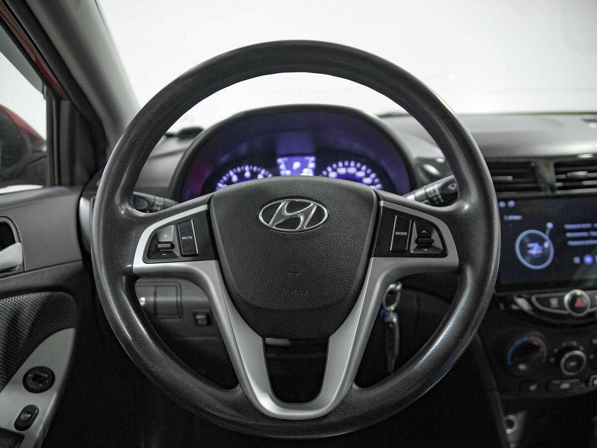 Б/У Хендай Солярис 2012 года. Фото: #6