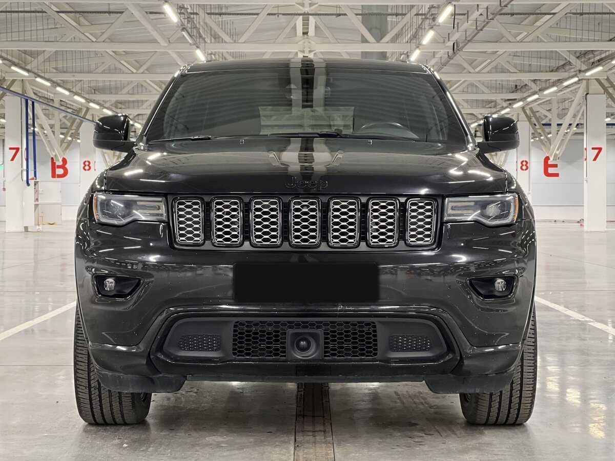 Jeep Grand Cherokee 2019 года с пробегом. Фото: #1