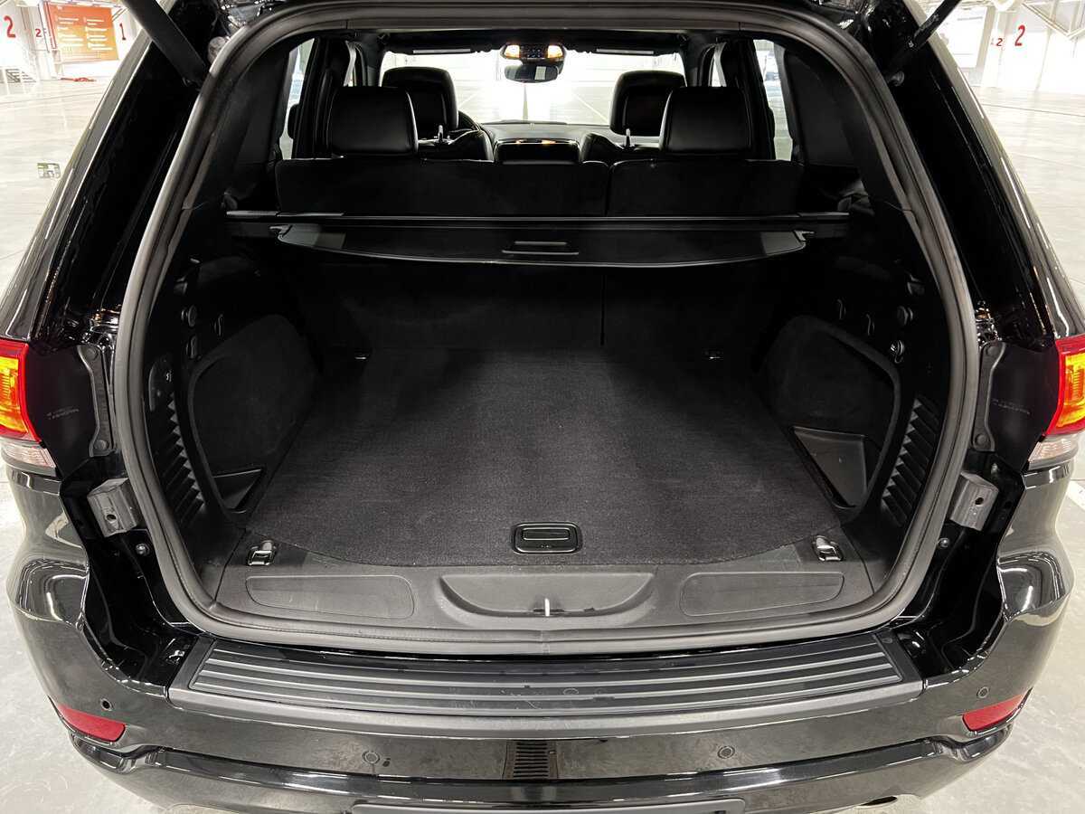 Jeep Grand Cherokee 2019 года с пробегом. Фото: #9