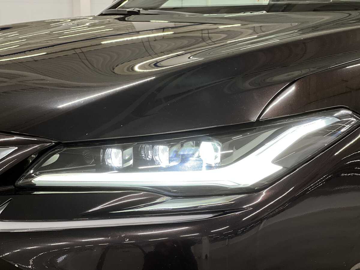 Toyota Avalon 2022 года с пробегом. Фото: #16