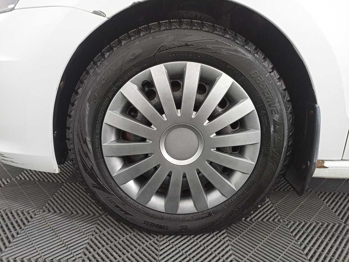 Б/У Фольксваген Поло 2017 года. Фото: #17