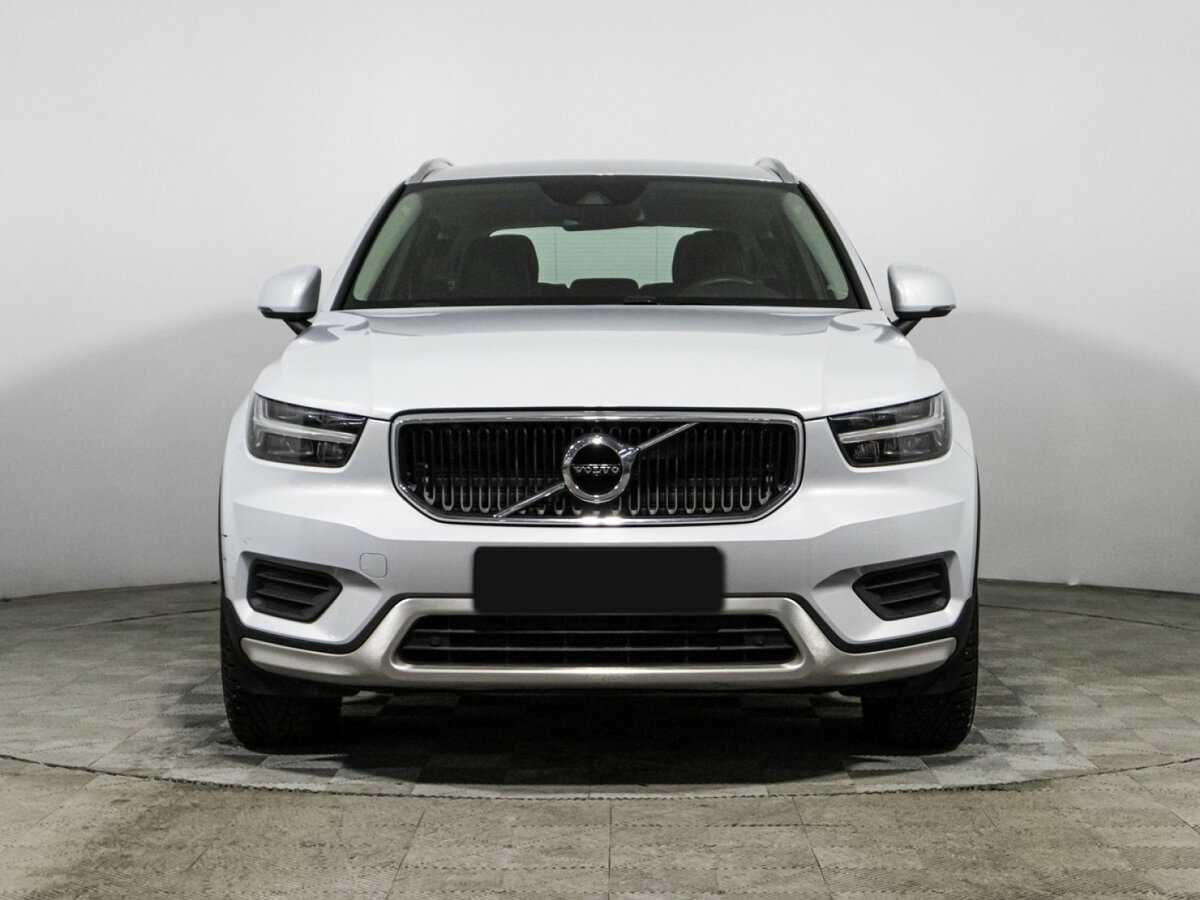 Volvo XC40 2019 года с пробегом. Фото: #1