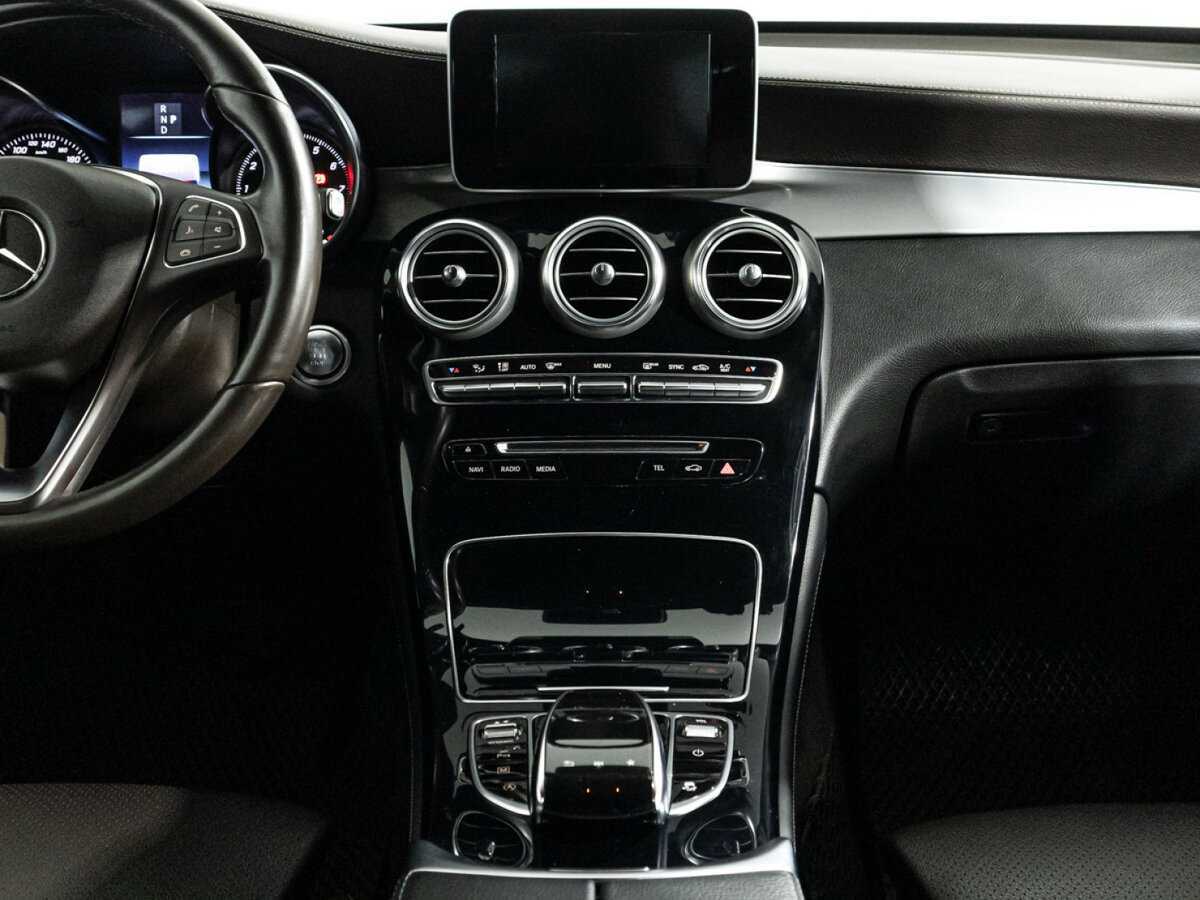 Mercedes-Benz GLC Coupe 2018 года с пробегом. Фото: #13