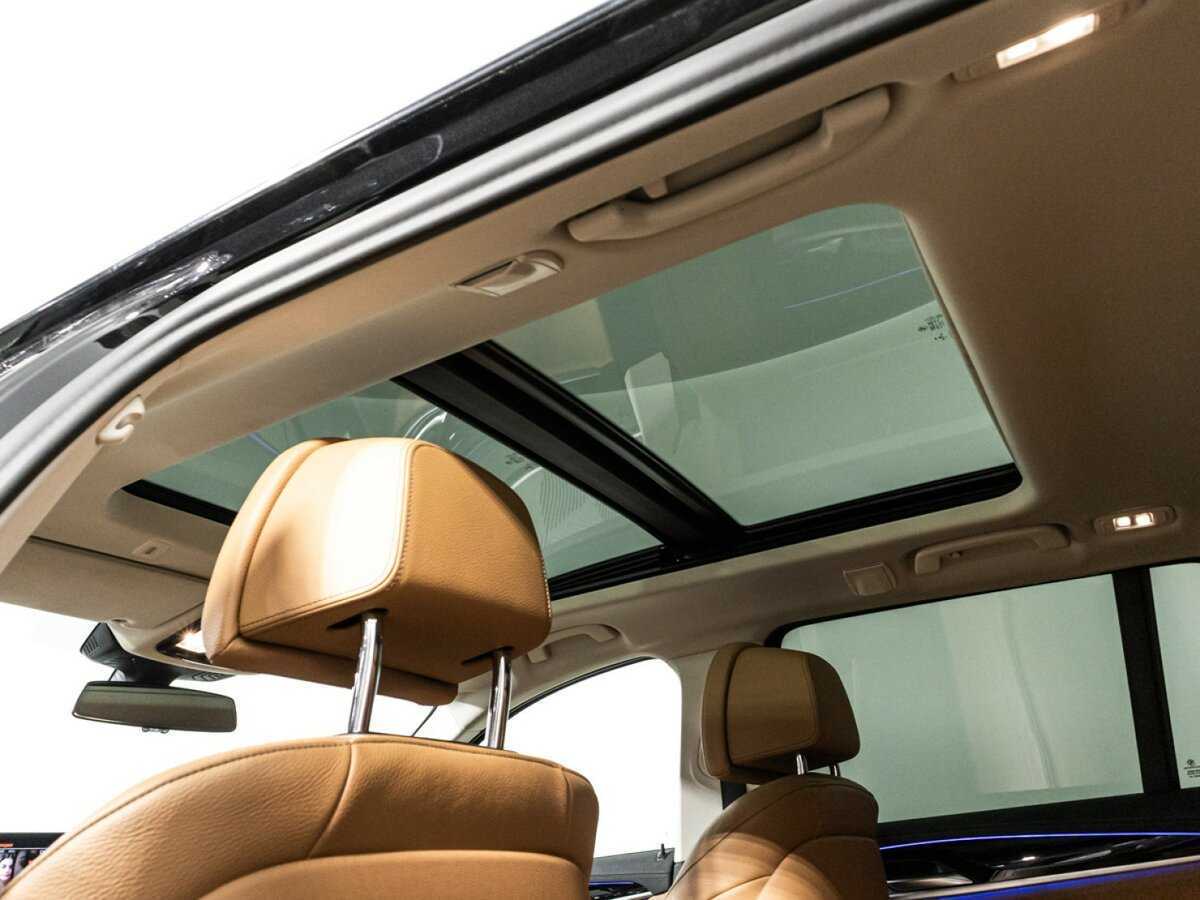 BMW 5 серии 2020 года с пробегом. Фото: #17