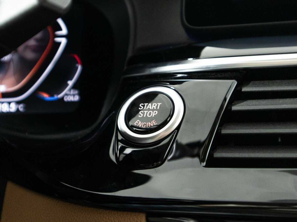 BMW 5 серии 2020 года с пробегом. Фото: #24