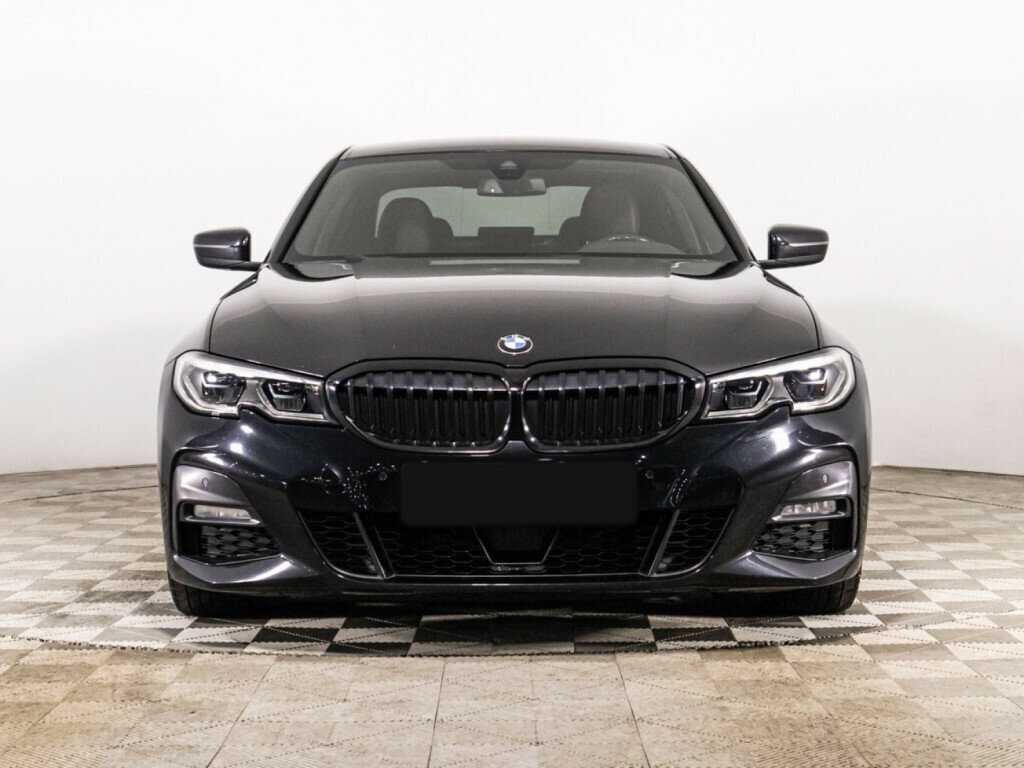 BMW 3 серии 2019 года с пробегом. Фото: #1