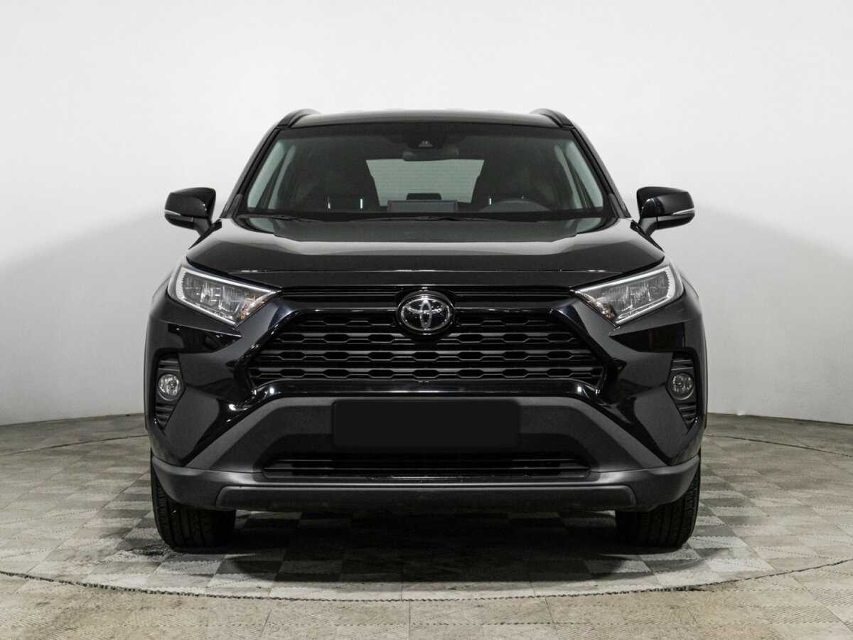 Toyota RAV4 2021 года с пробегом. Фото: #1