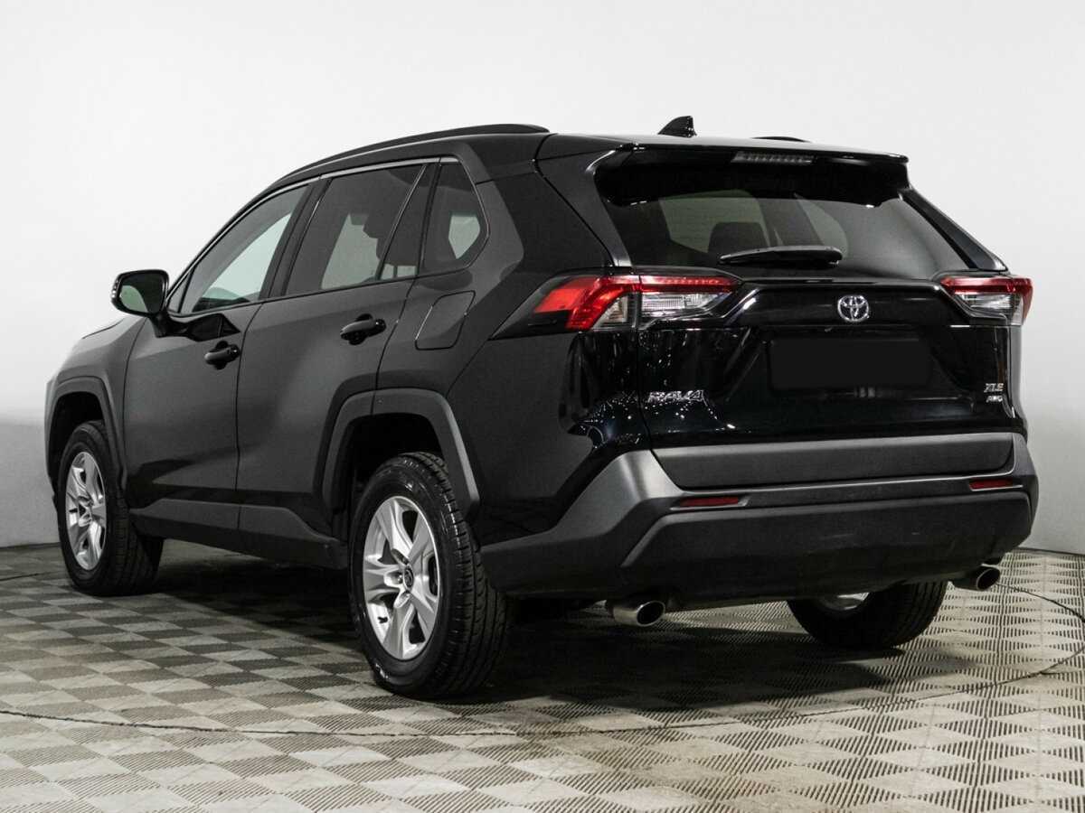 Toyota RAV4 2021 года с пробегом. Фото: #6