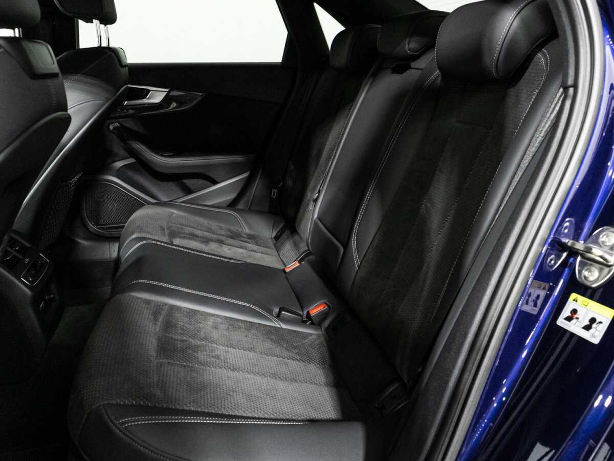 Audi A4 2020 года с пробегом. Фото: #9