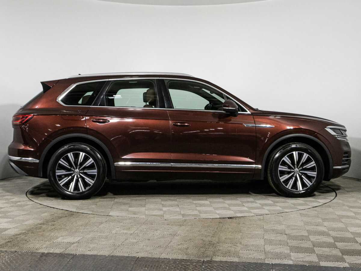 Volkswagen Touareg 2019 года с пробегом. Фото: #3
