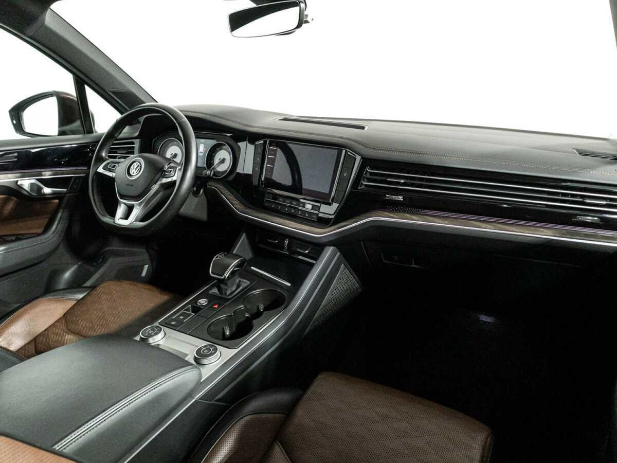Volkswagen Touareg 2019 года с пробегом. Фото: #8