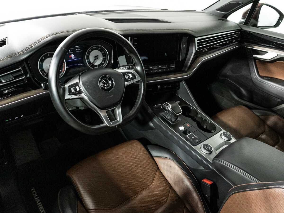 Volkswagen Touareg 2019 года с пробегом. Фото: #10