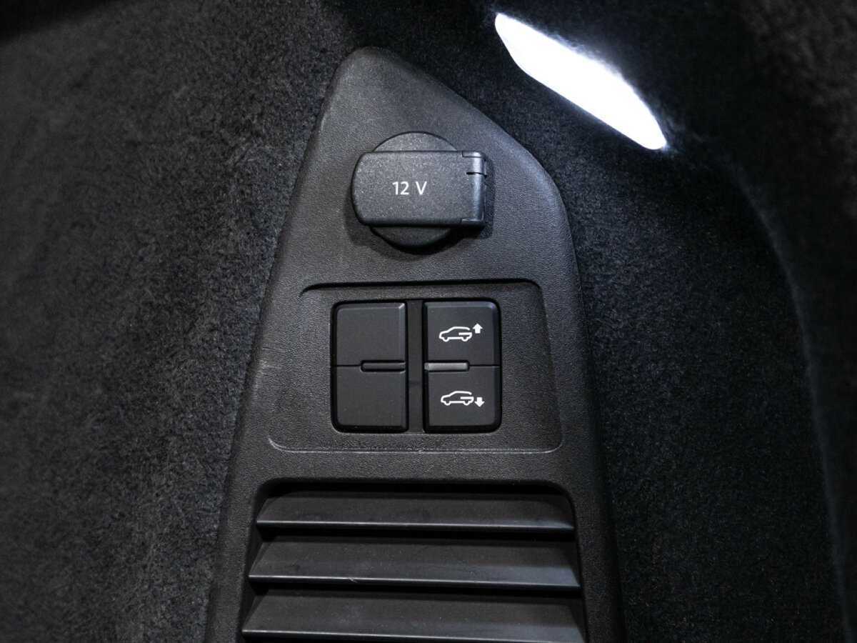 Volkswagen Touareg 2019 года с пробегом. Фото: #15