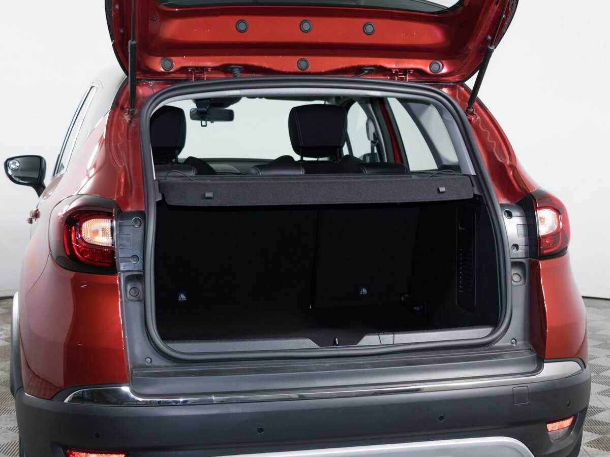 Б/У Рено Каптюр 2021 года. Фото: #6