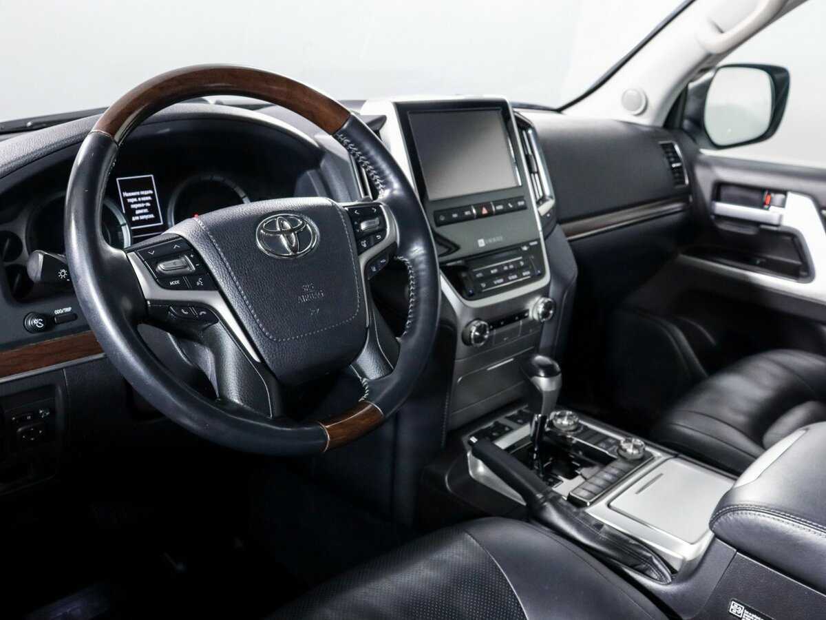 Toyota Land Cruiser 2016 года с пробегом. Фото: #13