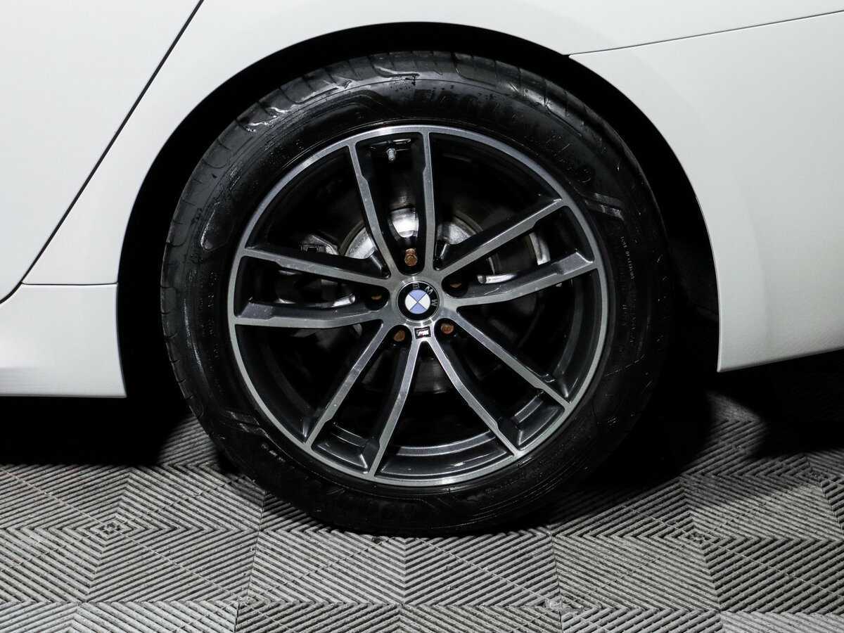 BMW 5 серии 2021 года с пробегом. Фото: #14