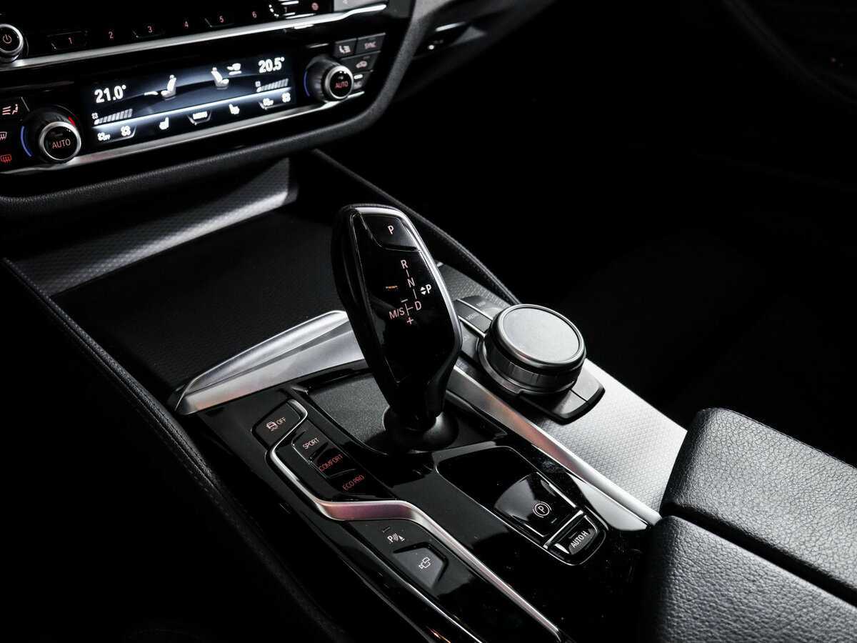 BMW 5 серии 2021 года с пробегом. Фото: #20