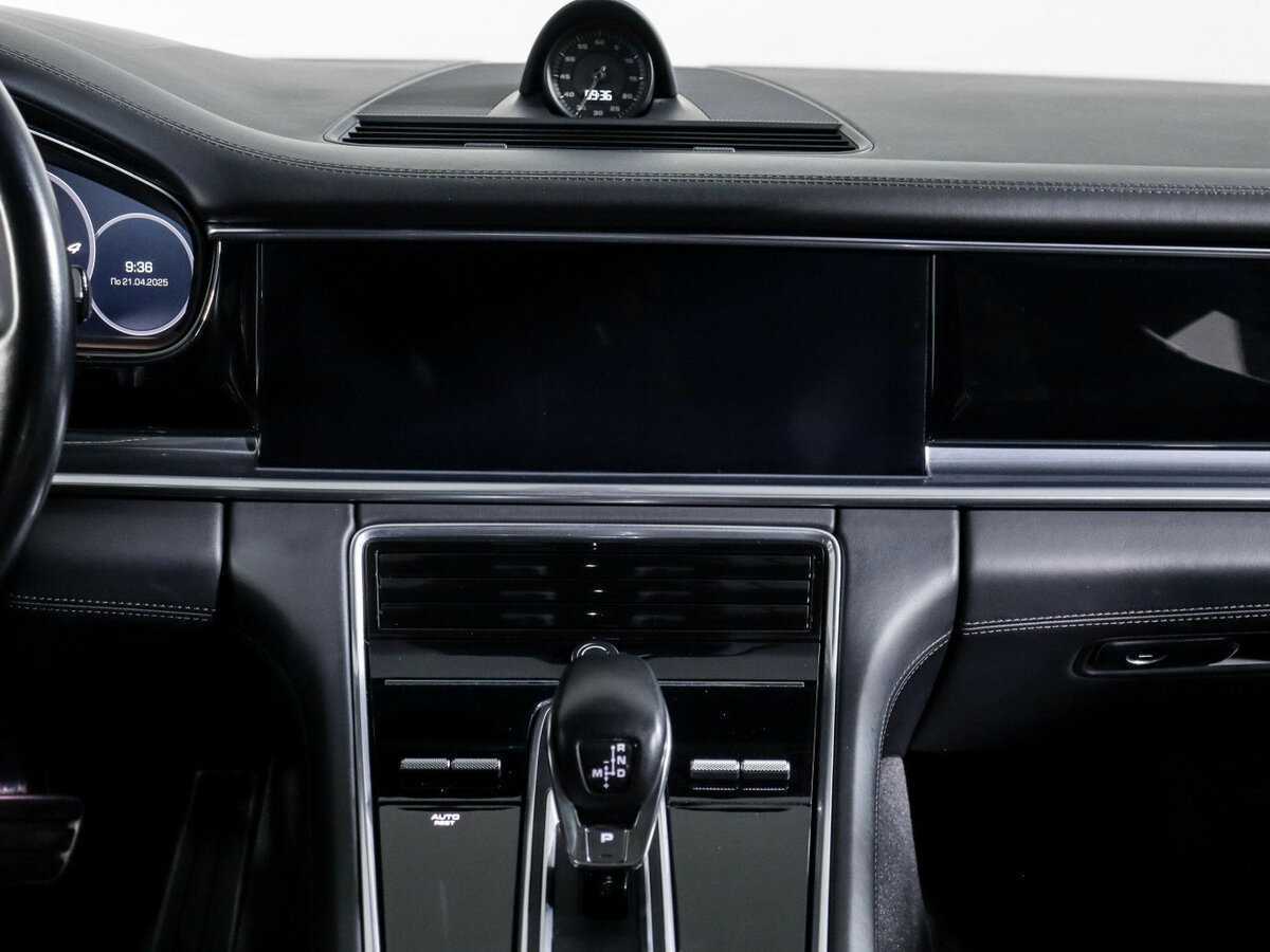 Porsche Panamera 2019 года с пробегом. Фото: #12