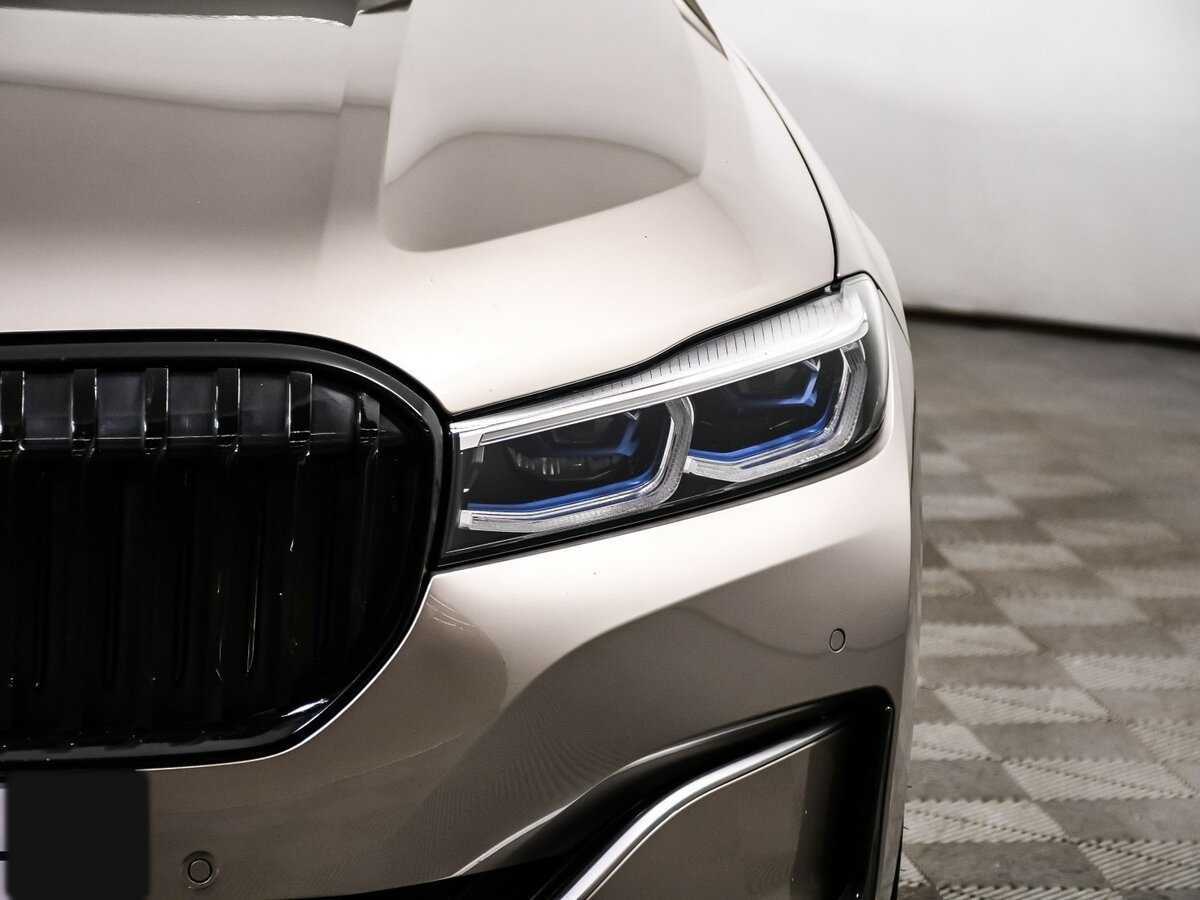 BMW 7 серии 2019 года с пробегом. Фото: #15