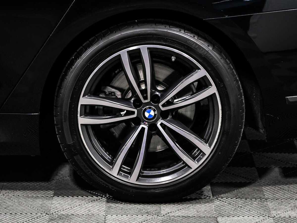 BMW 7 серии 2021 года с пробегом. Фото: #13