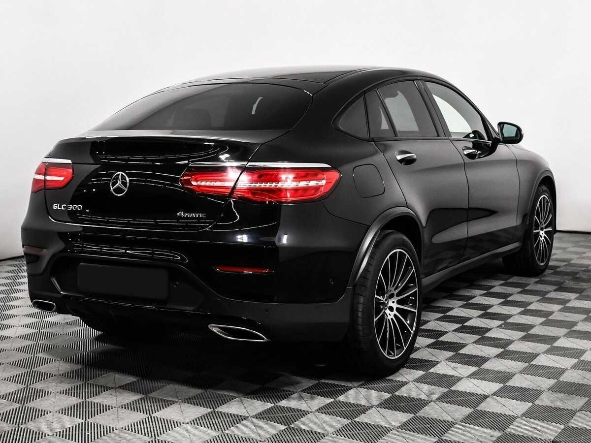 Mercedes-Benz GLC Coupe 2017 года с пробегом. Фото: #4