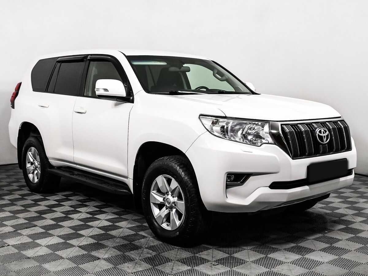 Toyota Land Cruiser Prado 2018 года с пробегом. Фото: #2
