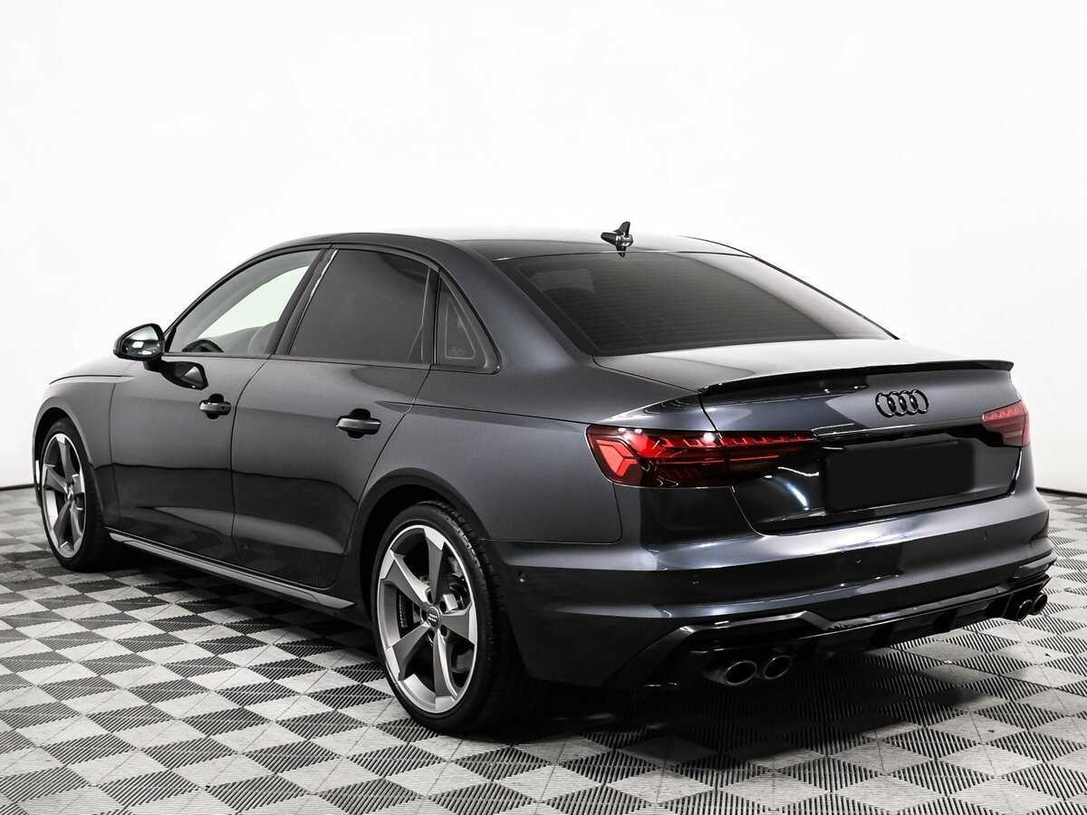 Audi A4 2019 года с пробегом. Фото: #4