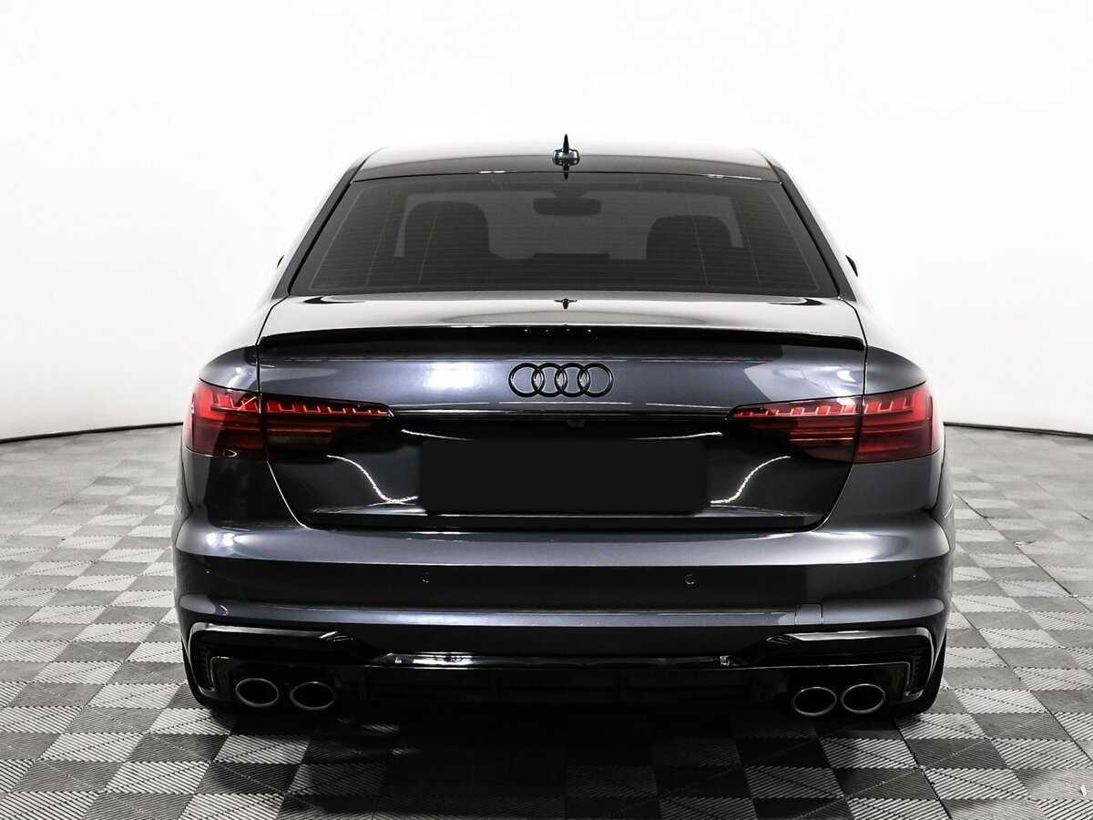 Audi A4 2019 года с пробегом. Фото: #6