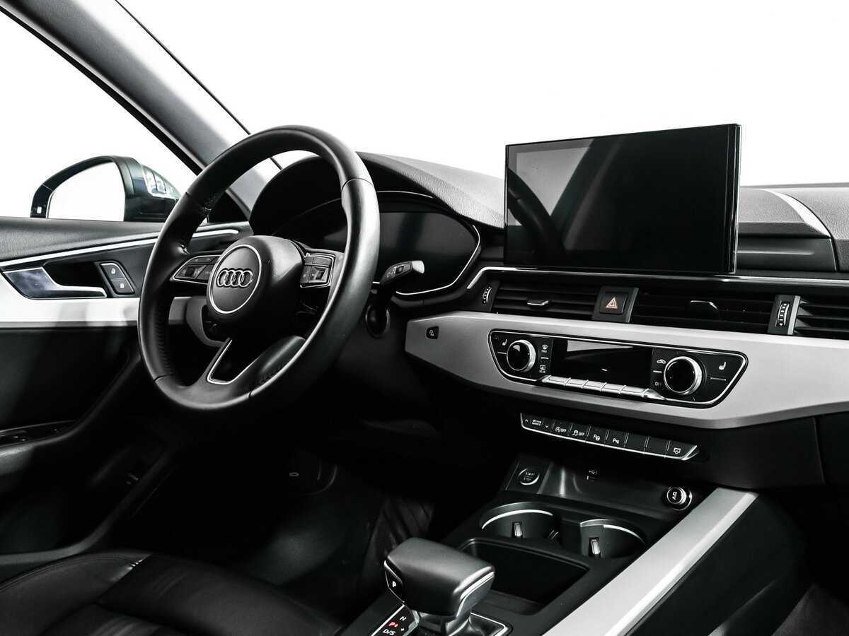 Audi A4 2019 года с пробегом. Фото: #8