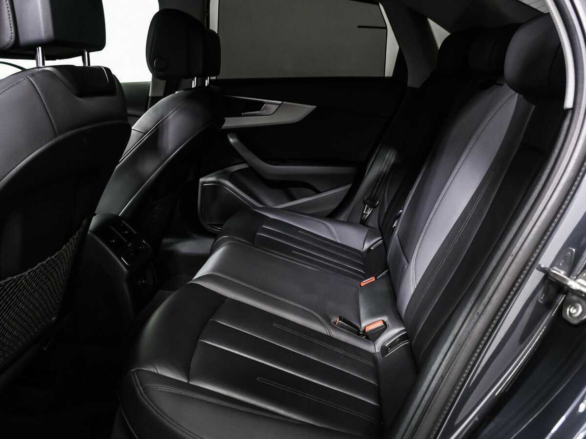 Audi A4 2019 года с пробегом. Фото: #13
