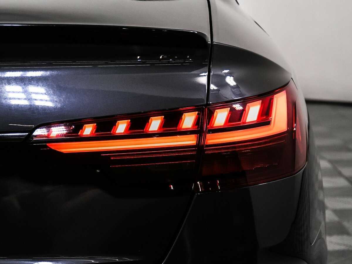 Audi A4 2019 года с пробегом. Фото: #15