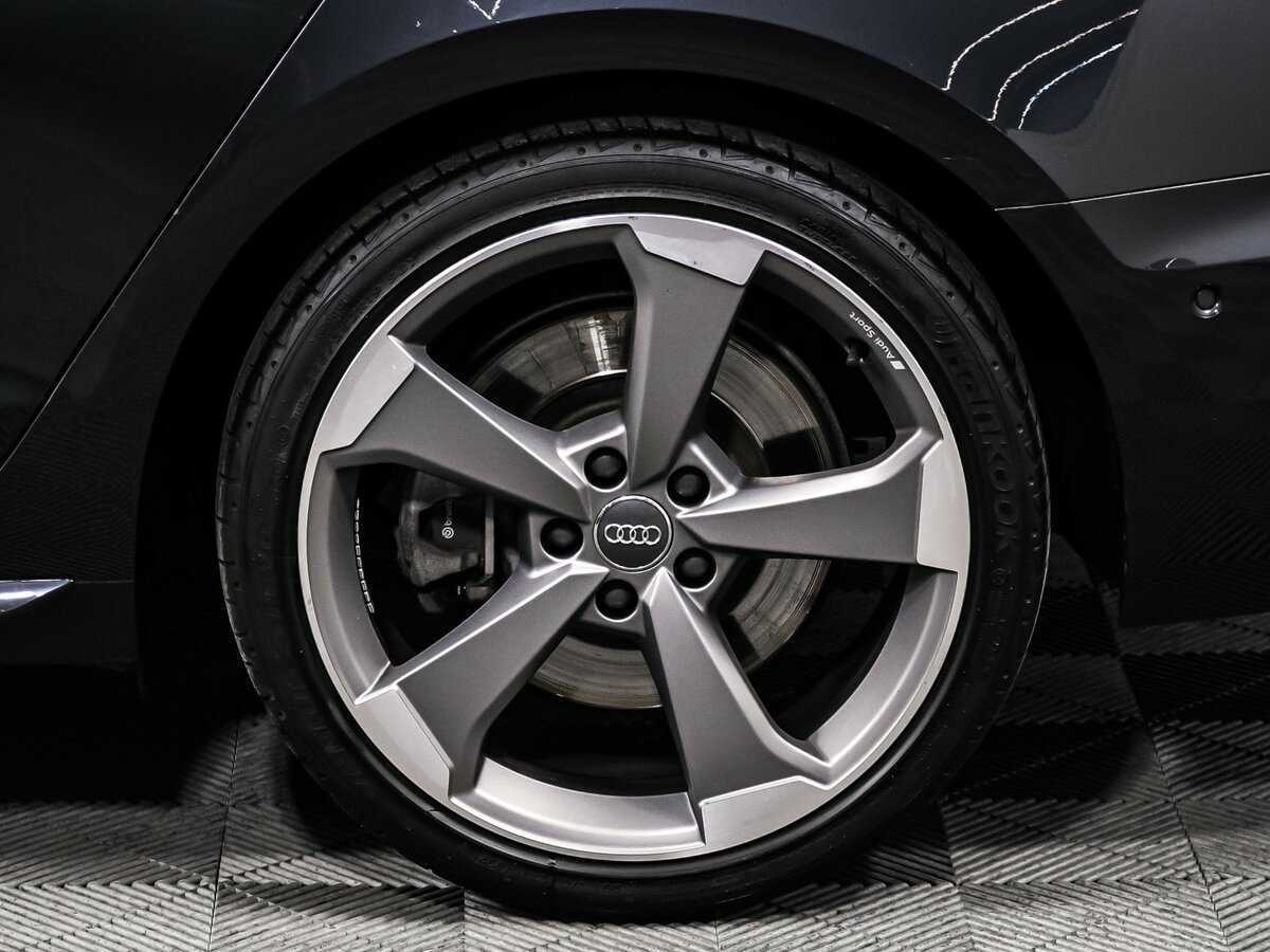 Audi A4 2019 года с пробегом. Фото: #17