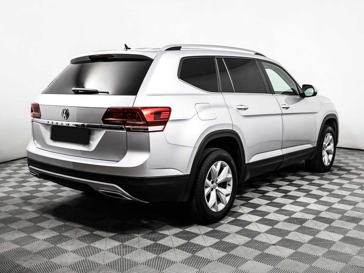 Volkswagen Teramont 2018 года с пробегом. Фото: #4