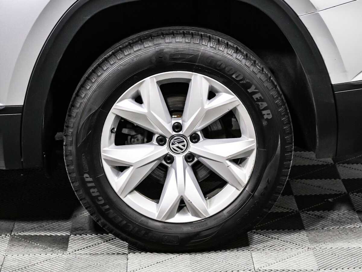 Volkswagen Teramont 2018 года с пробегом. Фото: #14