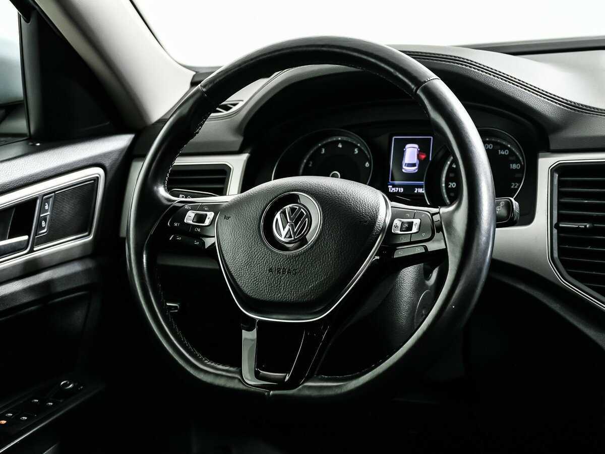 Volkswagen Teramont 2018 года с пробегом. Фото: #17