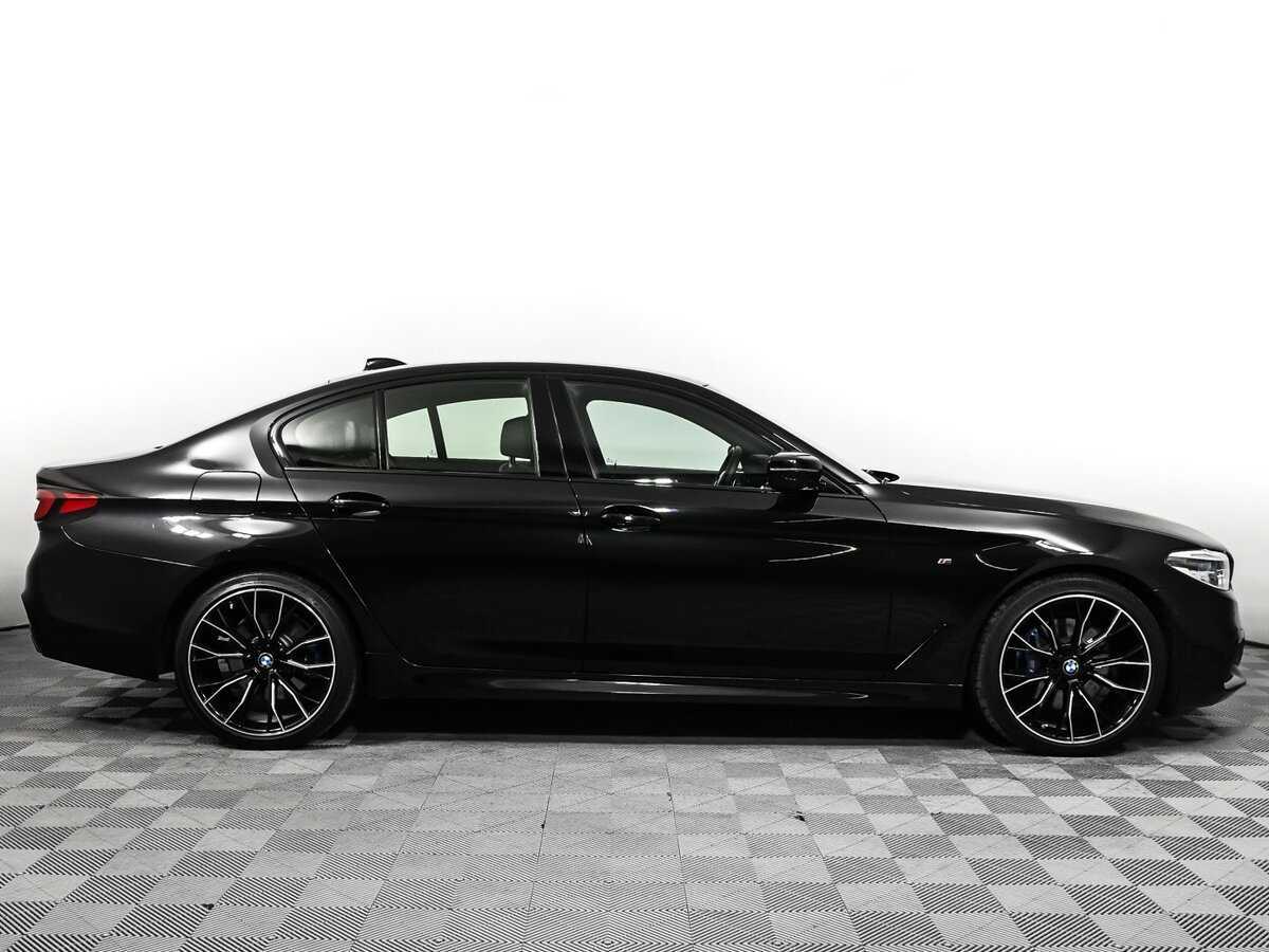 BMW 5 серии 2018 года с пробегом. Фото: #3