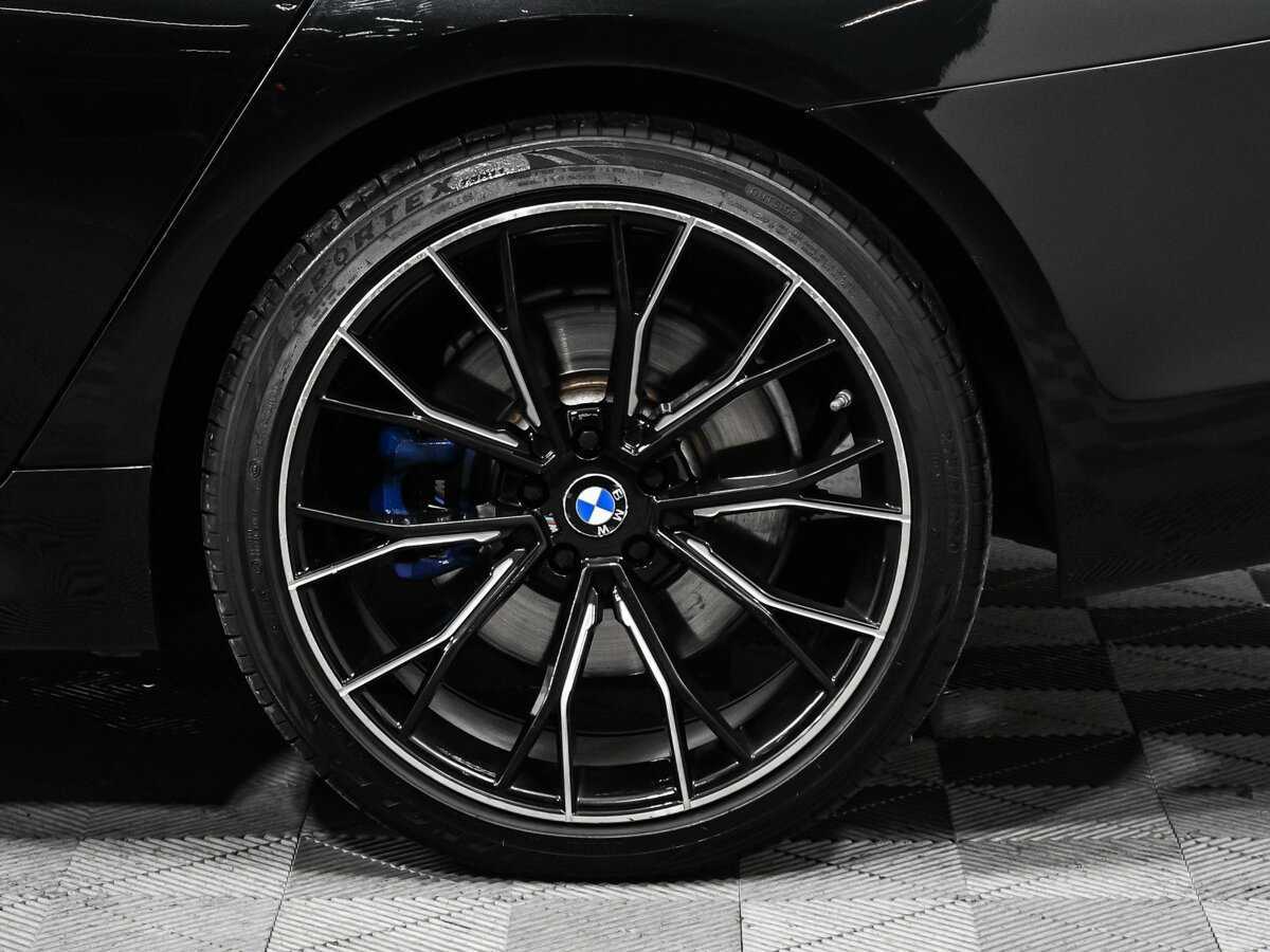 BMW 5 серии 2018 года с пробегом. Фото: #19