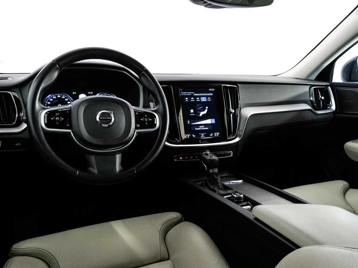 Volvo V60 Cross Country 2019 года с пробегом. Фото: #8