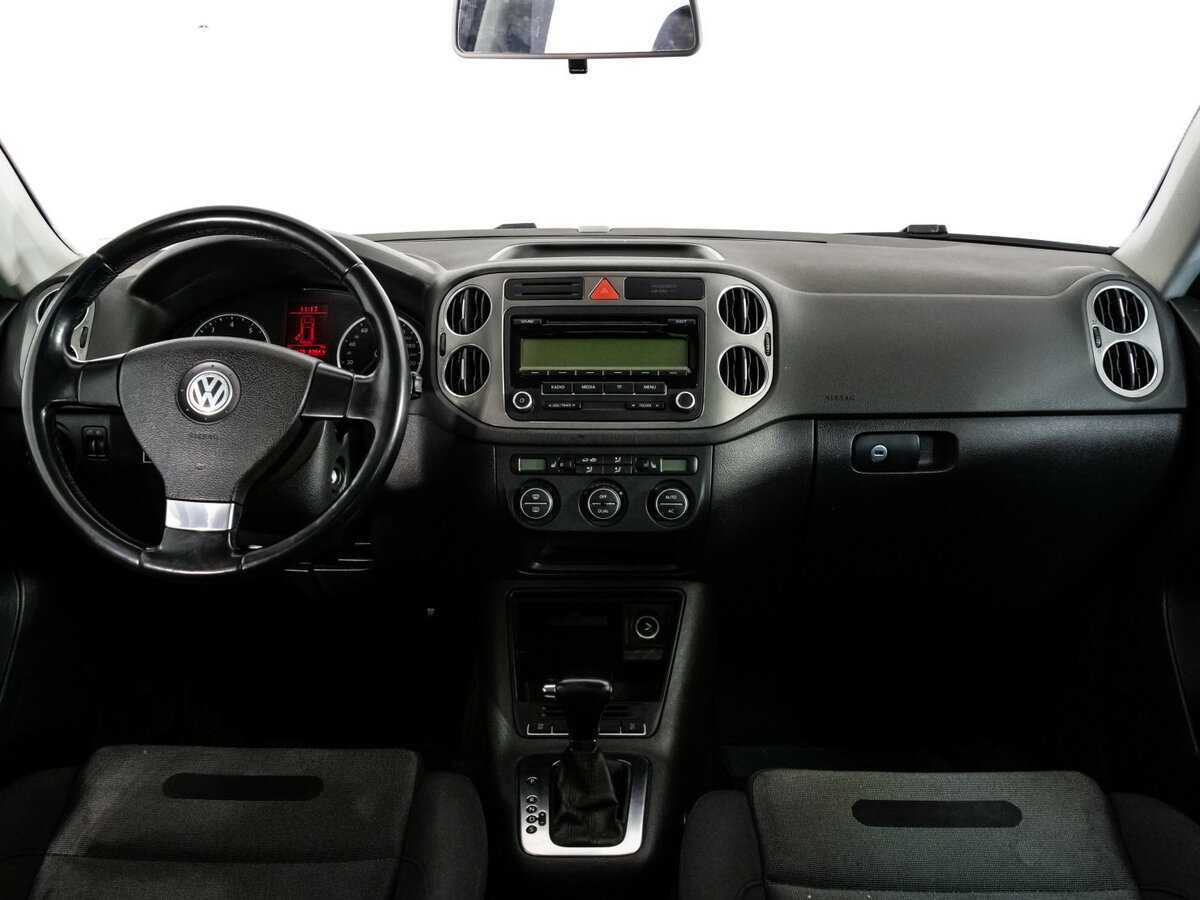 Volkswagen Tiguan 2008 года с пробегом. Фото: #7