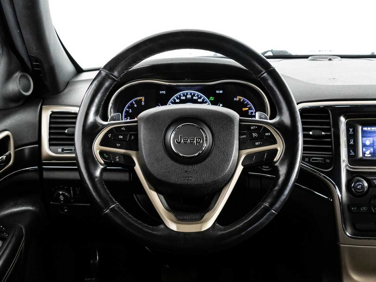 Jeep Grand Cherokee 2013 года с пробегом. Фото: #9