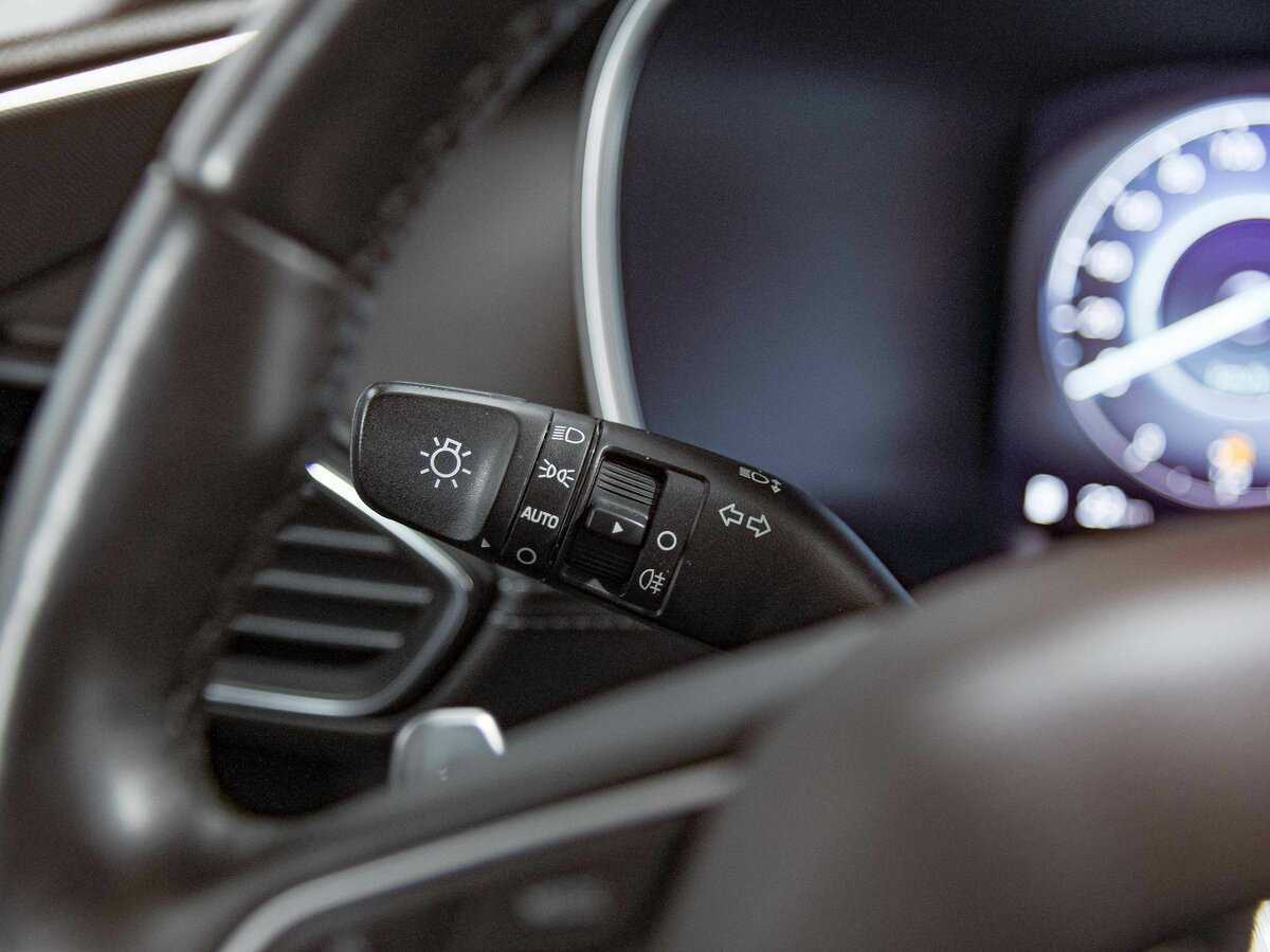 Hyundai Santa Fe 2021 года с пробегом. Фото: #7