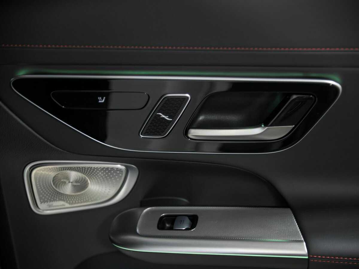 Mercedes-Benz GLC AMG 2024 года с пробегом. Фото: #23