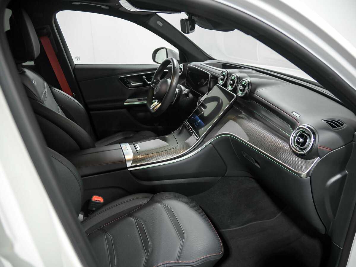 Mercedes-Benz GLC AMG 2024 года с пробегом. Фото: #25