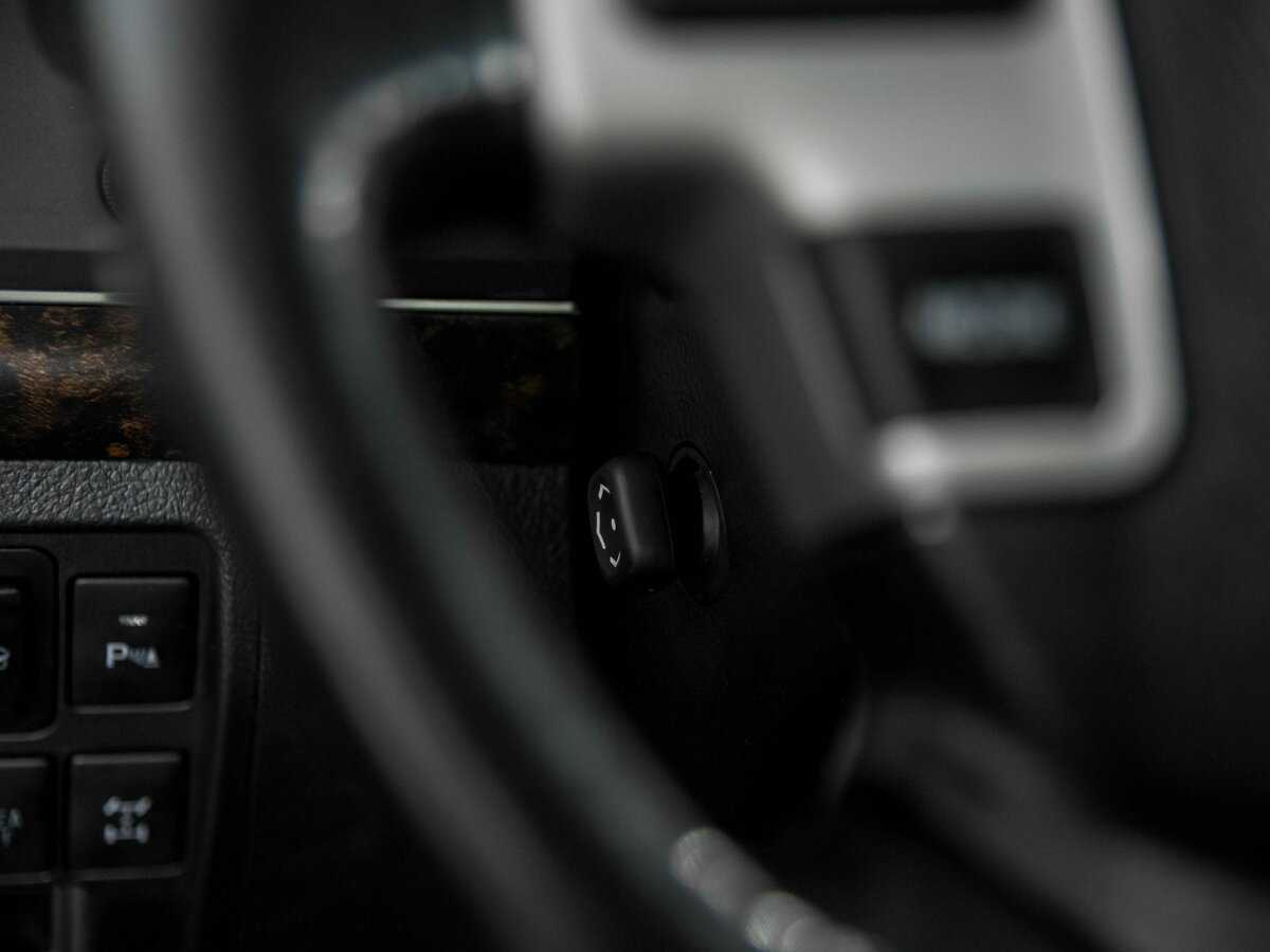 Toyota Land Cruiser 2015 года с пробегом. Фото: #6