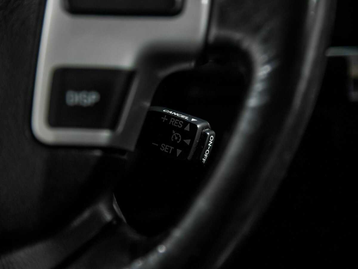 Toyota Land Cruiser 2015 года с пробегом. Фото: #10